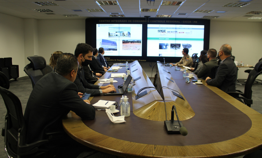 Secretário coronel Marinho recebe representantes do Sindarspen