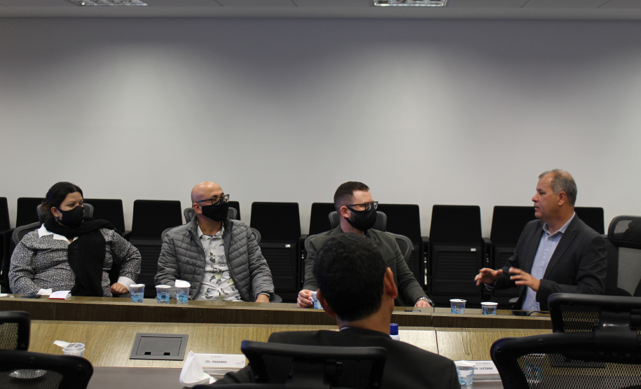 Secretário coronel Marinho recebe representantes do Sindarspen