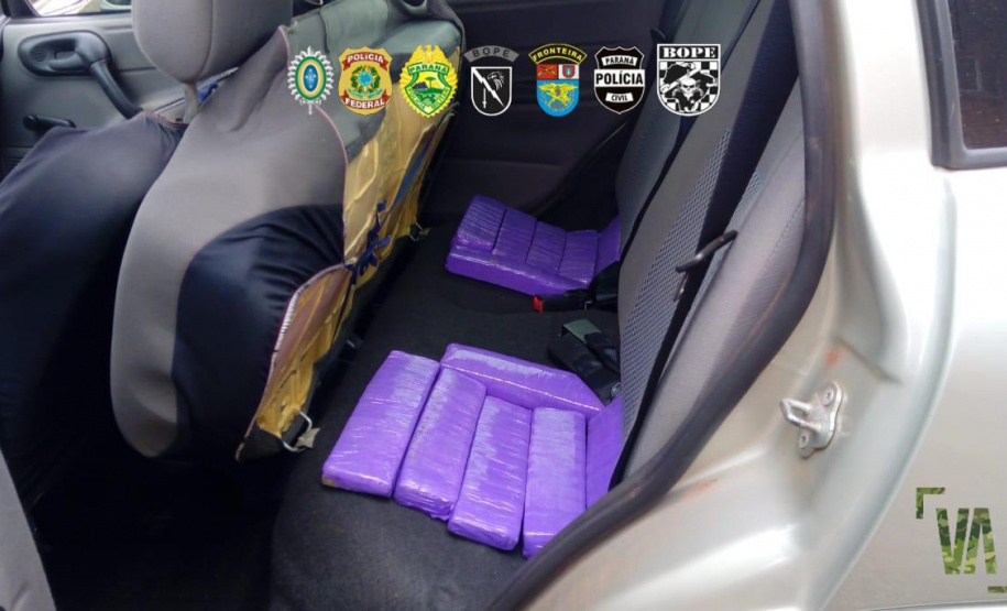 Após denúncia, BPFron e Exército Brasileiro apreendem 20 tabletes de maconha e pacote de murruga no Oeste do estado