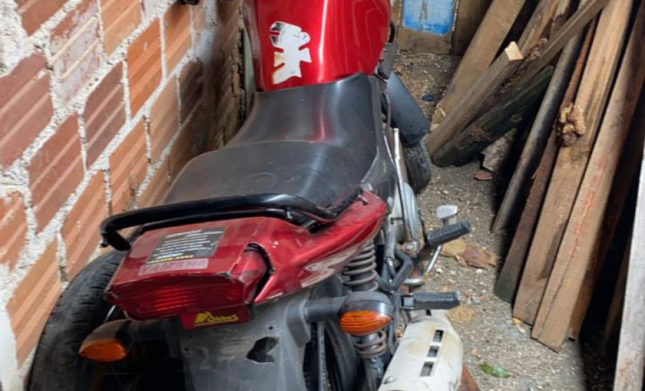 Desmanche com sete motos furtadas é descoberto pelo BPGd em Piraquara, na RMC