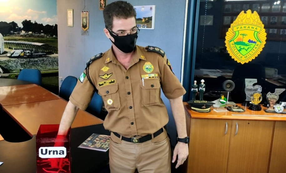 Com apoio de clínica de massoterapia, BPTran sorteia sessões para policiais femininas no mês da campanha Outubro Rosa