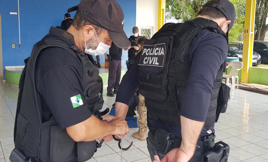 Polícia Civil promove 2° curso de armamento e tiro em Foz do Iguaçu