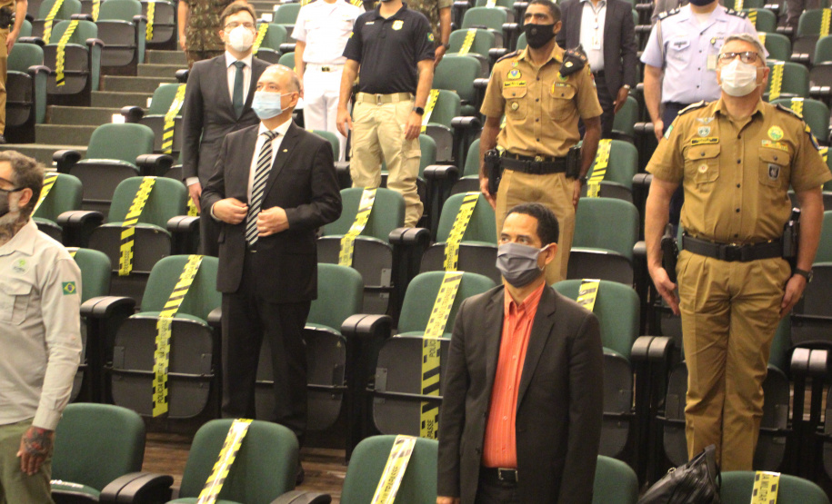 Estratégias de segurança na fronteira são discutidas durante reunião do GGIFron em Foz do Iguaçu