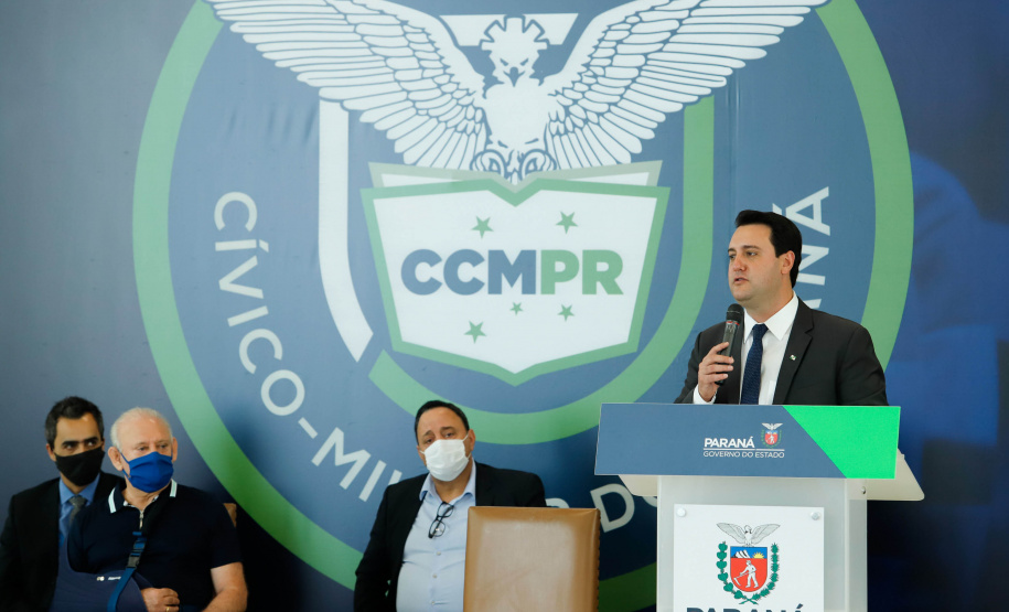 Paraná terá 215 colégios cívico-militares, maior programa do Brasil