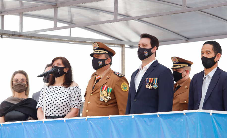 Governador entrega 15 novas viaturas para o Corpo de Bombeiros