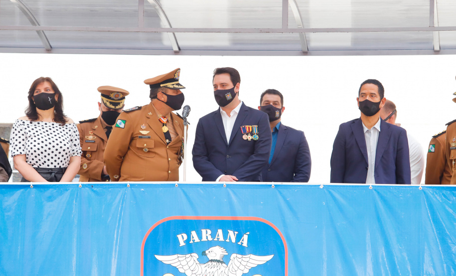 Governador entrega 15 novas viaturas para o Corpo de Bombeiros