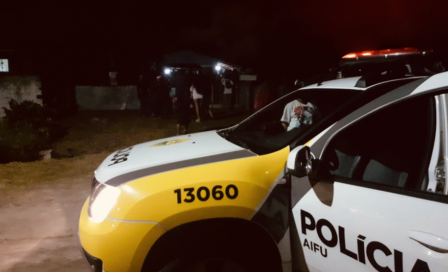 Com equipes no litoral em Curitiba, AIFU fecha cinco estabelecimentos comerciais no último fim de semana