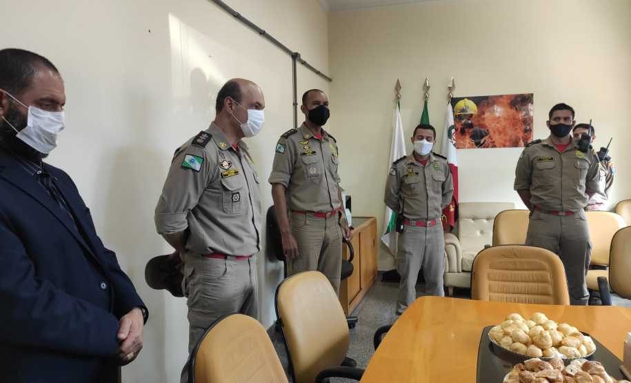 Em Maringá, Secretário da Segurança visita unidades da Polícia Militar e do Corpo de Bombeiros
