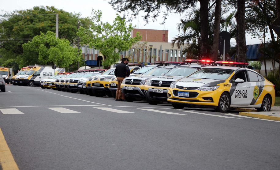 Bloqueios de trânsito do BPTran resulta no recolhimento de 48 carros e na prisão de 10 pessoas em Curitiba