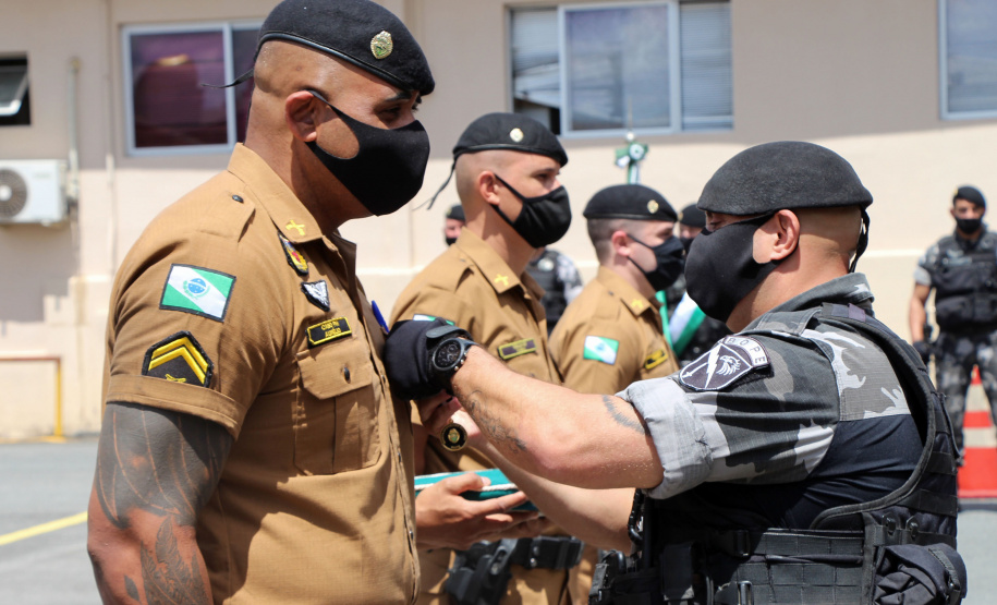 BOPE comemora 10 anos de criação com entrega de medalhas em Curitiba