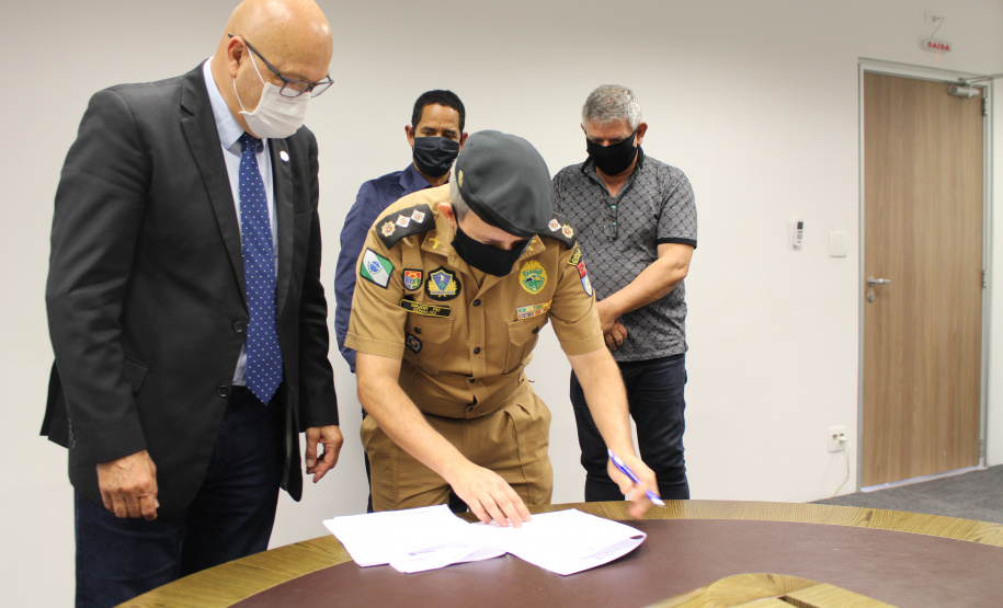 Colégio da Polícia Militar de Cornélio Procópio vai receber arena esportiva do programa Meu Campinho