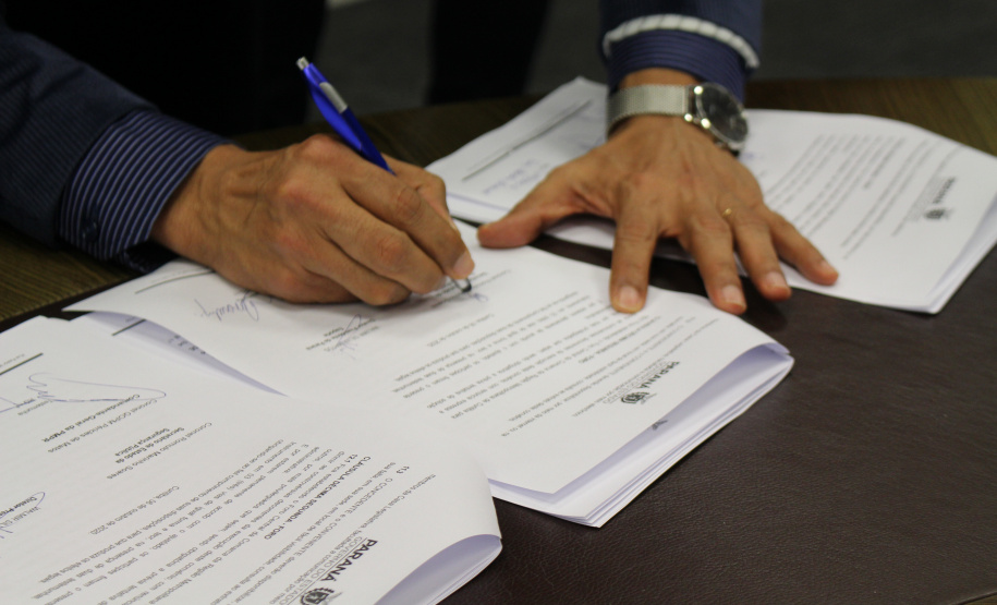 Colégio da Polícia Militar de Cornélio Procópio vai receber arena esportiva do programa Meu Campinho