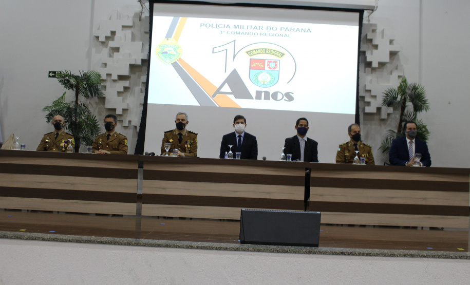 3° Comando Regional da PM celebra 10 anos e batalhão de Maringá recebe novo Comandante