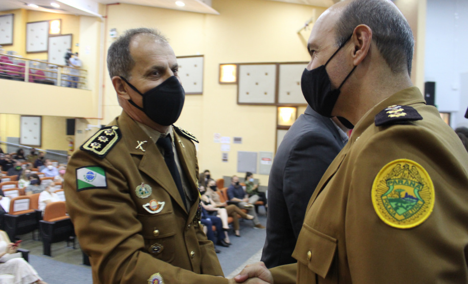 3° Comando Regional da PM celebra 10 anos e batalhão de Maringá recebe novo Comandante