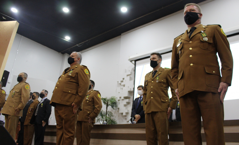 3° Comando Regional da PM celebra 10 anos e batalhão de Maringá recebe novo Comandante