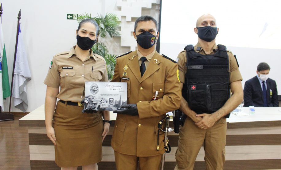 3° Comando Regional da PM celebra 10 anos e batalhão de Maringá recebe novo Comandante