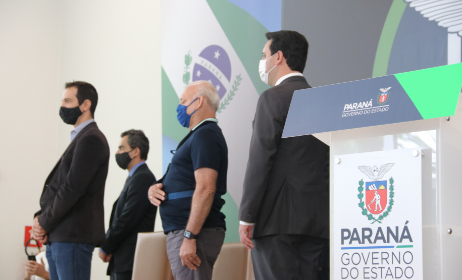 Paraná terá 215 colégios cívico-militares, maior programa do Brasil