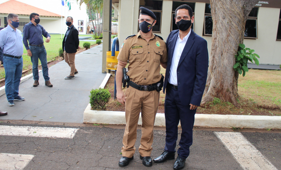 Em Maringá, Secretário da Segurança visita unidades da Polícia Militar e do Corpo de Bombeiros