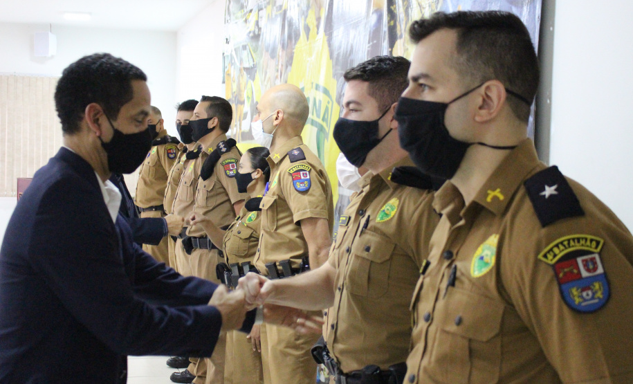 Em Maringá, Secretário da Segurança visita unidades da Polícia Militar e do Corpo de Bombeiros