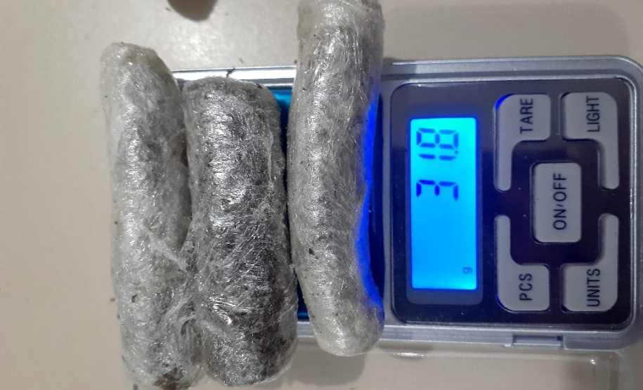 Revista em encomenda enviada por Sedex impede entrada de maconha na Cadeia de Marechal Cândido Rondon