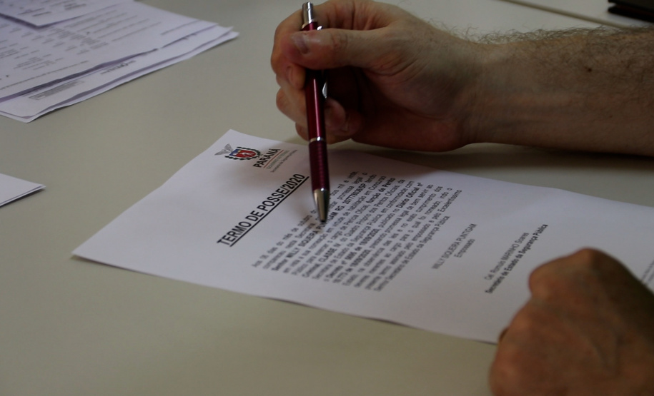 Tomam posse 32 novos servidores da Polícia Científica