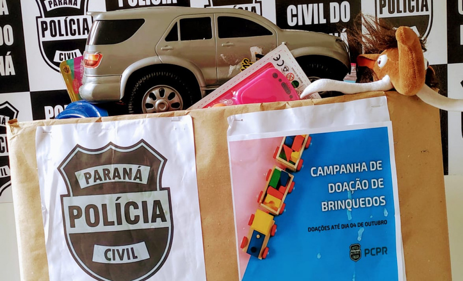 PCPR participa da campanha Paraná Piá com doação de brinquedos