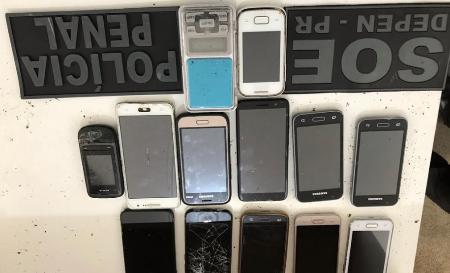 Agentes penitenciários do sudoeste impedem entrada de 1,2 quilos de maconha, celulares e outros ilícitos em unidade penal