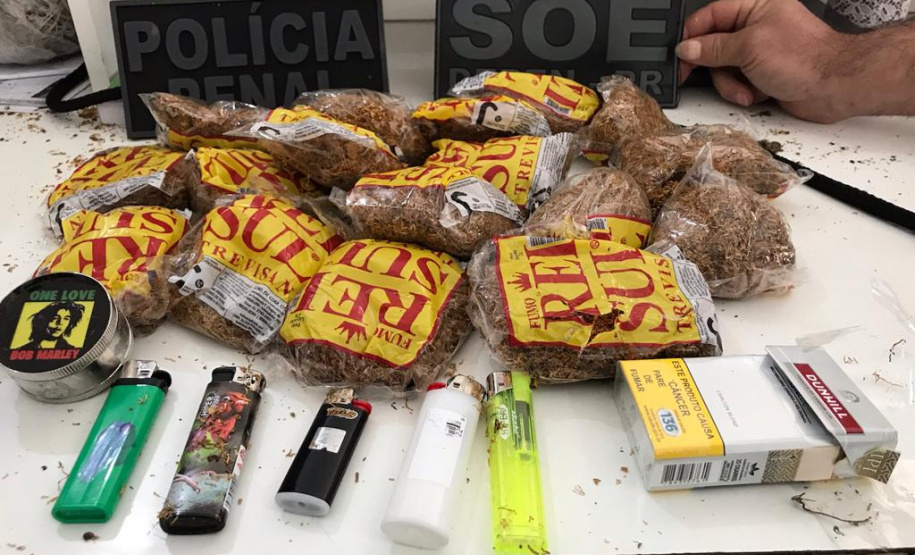 Agentes penitenciários do sudoeste impedem entrada de 1,2 quilos de maconha, celulares e outros ilícitos em unidade penal