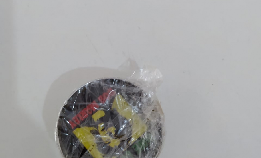 Agentes penitenciários do sudoeste impedem entrada de 1,2 quilos de maconha, celulares e outros ilícitos em unidade penal