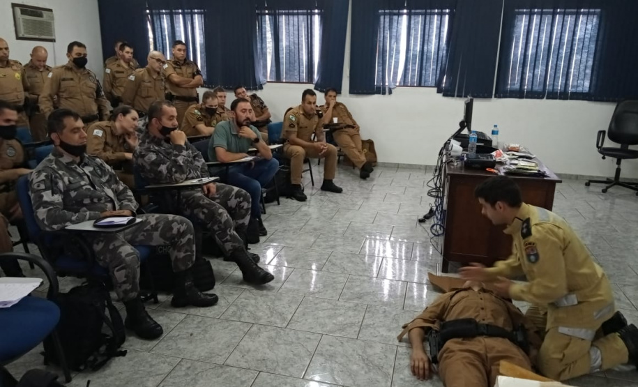 Policiais militares do Centro-Sul recebem treinamento sobre Atendimento Pré-Hospitalar Tático