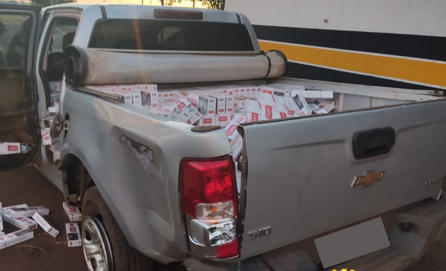 No Noroeste do estado, BPRv apreende 14 quilos de maconha e 22 mil maços de cigarros contrabandeados