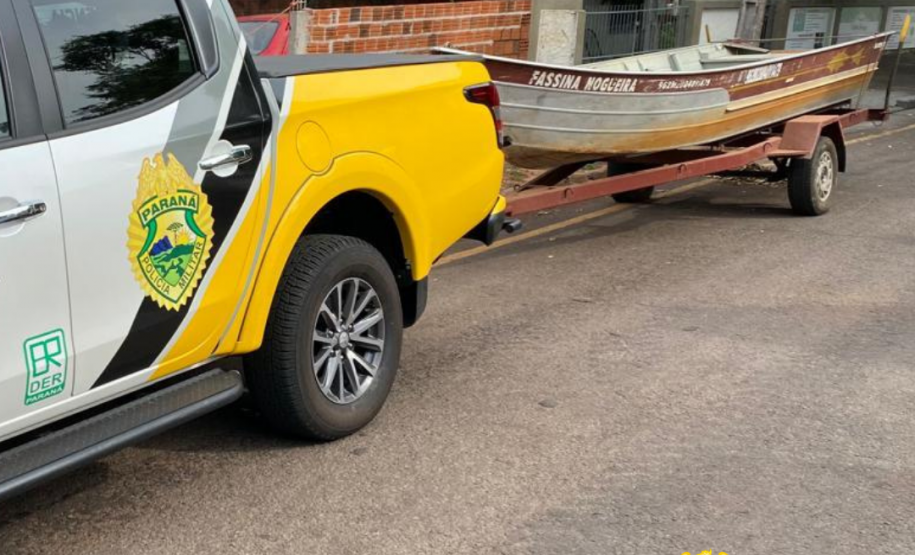 BPRv recebe uma denúncia e recupera barco e reboque furtados no Noroeste do estado