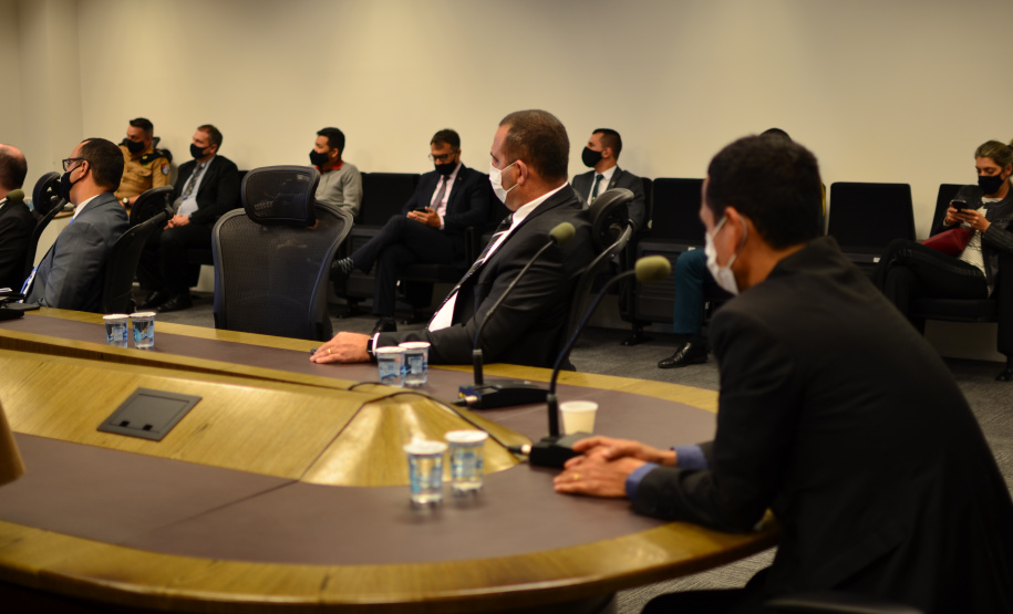 SESP apresenta sistemas de integração das forças policias durante visita da SENASP