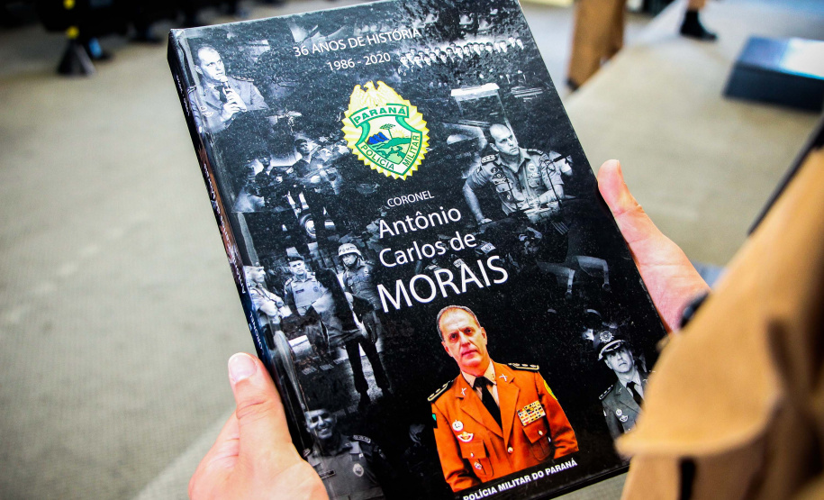 Subcomandante-Geral da PM é homenageado ao seguir para a Reserva Remunerada em Curitiba (PR)