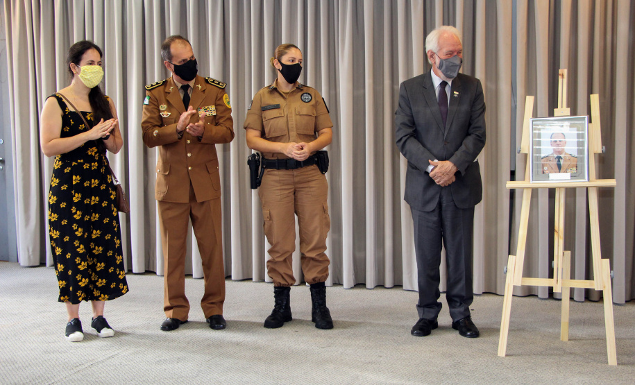 Subcomandante-Geral da PM é homenageado ao seguir para a Reserva Remunerada em Curitiba (PR)