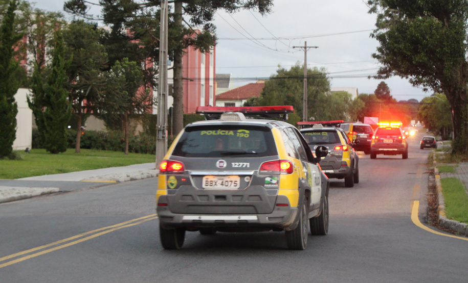 BPTran apreende 35 veículos e encaminha quatro pessoas durante operação em Curitiba