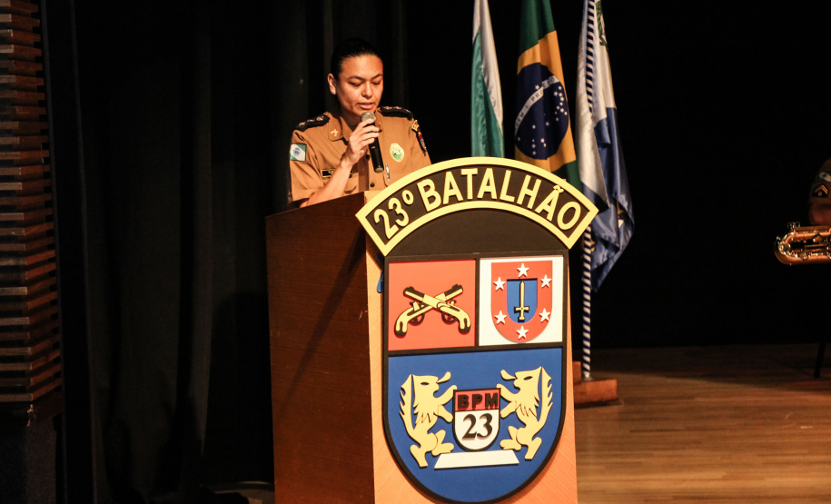 Batalhão da PM em Curitiba comemora oito anos de criação com entrega de medalhas e troca de Comando