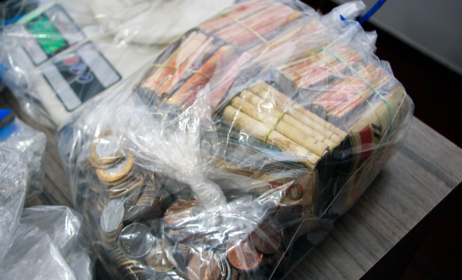 Em Curitiba, PM deflagra Operação Azteca e prende sete pessoas e mais de 15 quilos de maconha