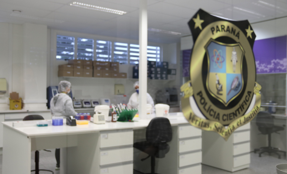 Polícia Científica passa a usar Robô de DNA para elucidar casos de estupros