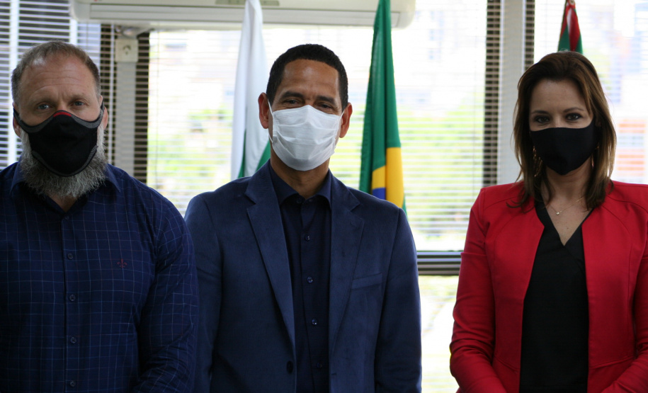 Chefe da Polícia Civil do Rio Grande do Sul visita Secretaria da Segurança Pública do Paraná em Curitiba