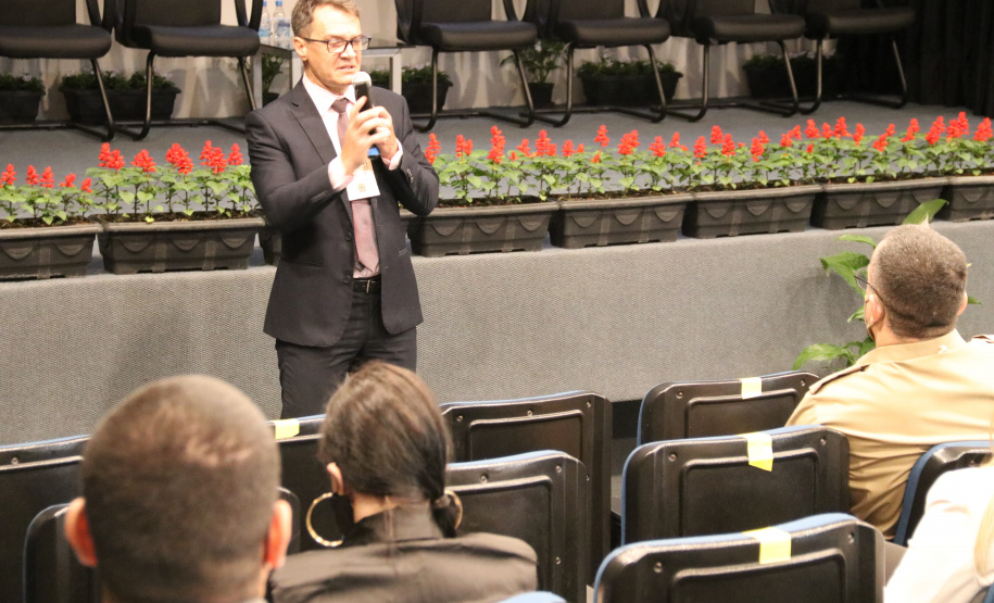 SENASP apresenta projeto de compartilhamentos de dados e valorização dos policiais, em Curitiba