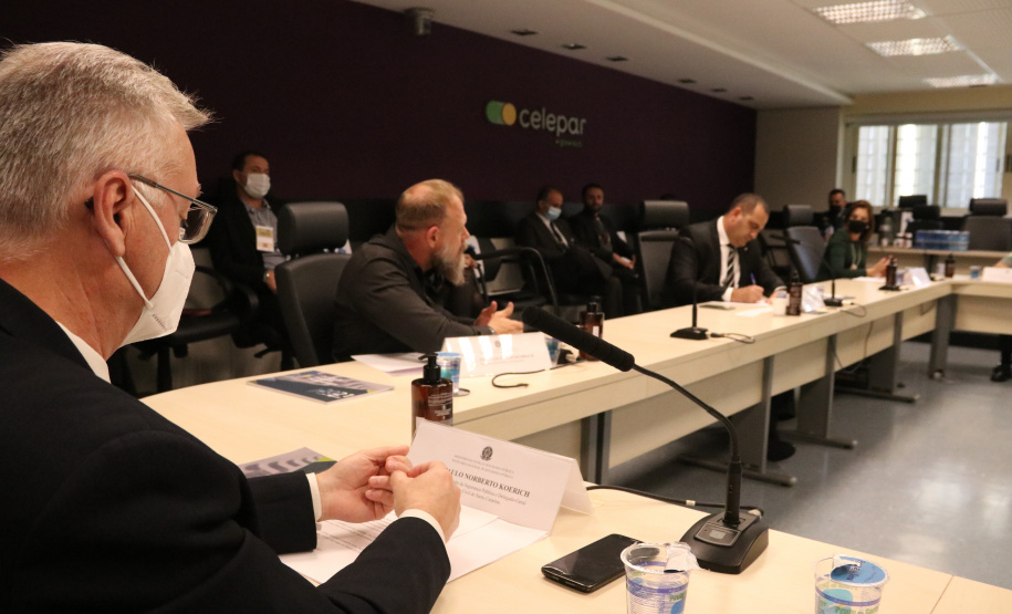 No Paraná, Senasp ouve experiências e demandas de Secretarias da Segurança Pública e polícias Militares e Civis dos estados do Sul