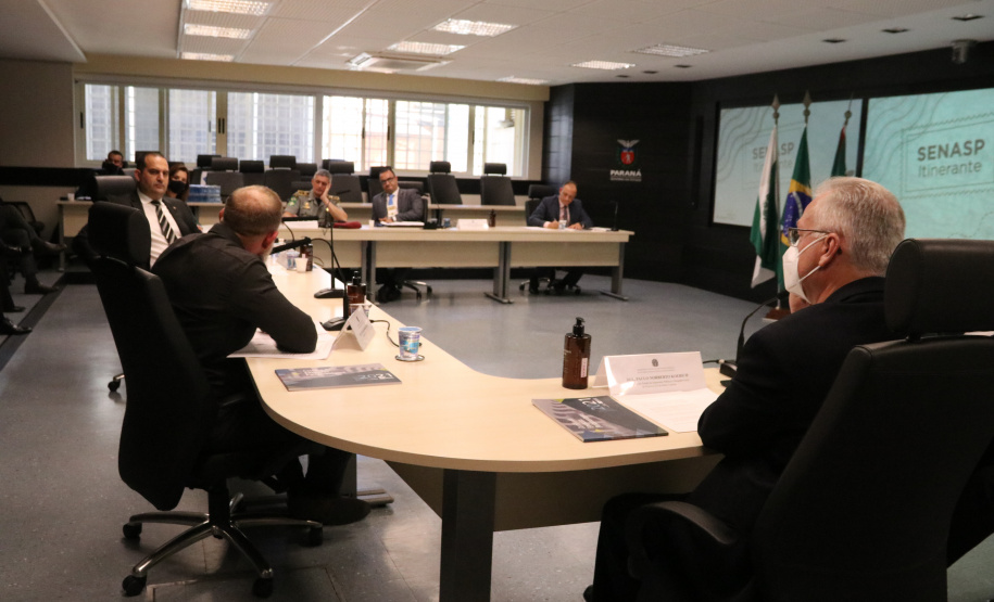 No Paraná, Senasp ouve experiências e demandas de Secretarias da Segurança Pública e polícias Militares e Civis dos estados do Sul