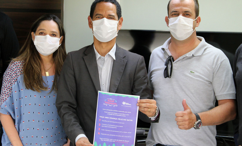 Integrantes do motoclube Próxima Parada visitam Secretaria da Segurança Pública para apoiar campanha Natal Voluntário