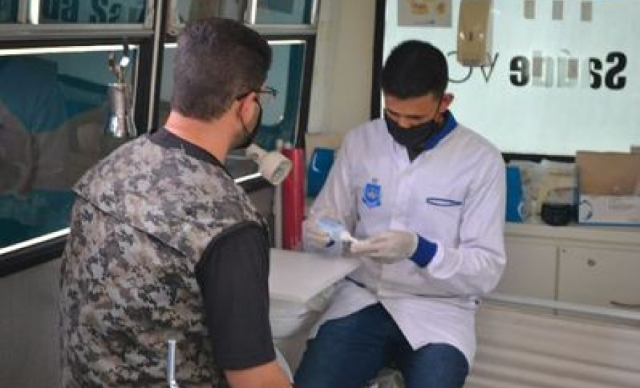 Em Ponta Grossa, servidores participam de atividades de atenção à saúde do homem