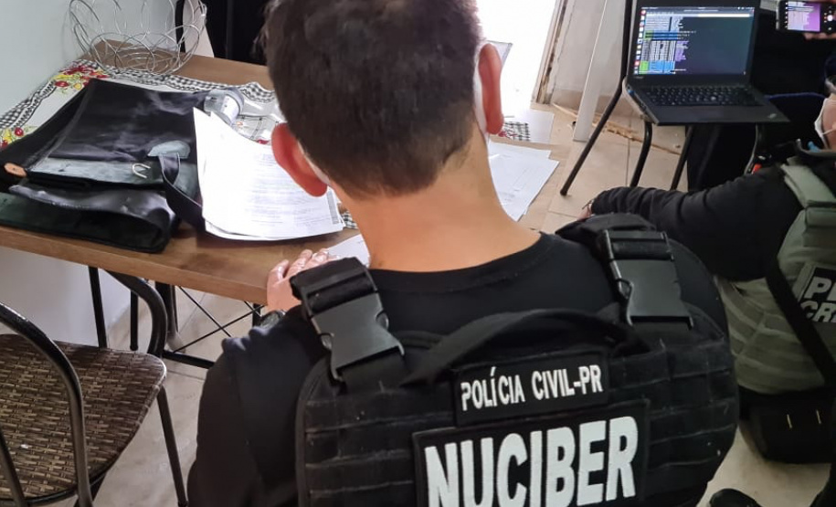 Polícia Civil cumpre mandados de busca e apreensão em combate à pirataria digital