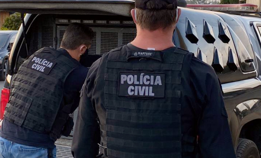 PCPR apreende armas e prende duas pessoas em ação contra quadrilha que roubava bancos e carros-fortes