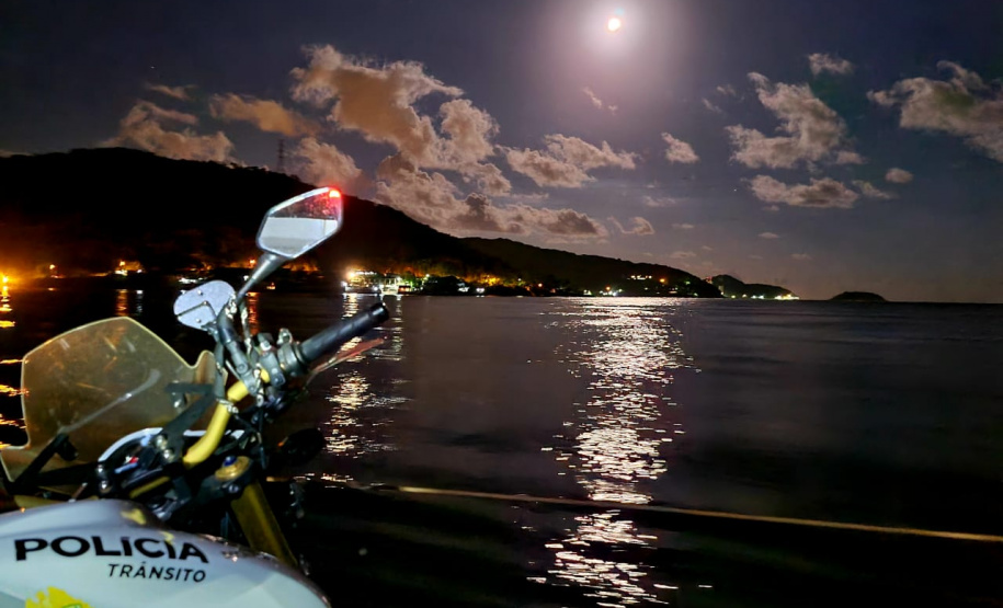 BPTran aplica 192 notificações de trânsito e recolhe 12 veículos durante o Feriado de Finados no Litoral do estado