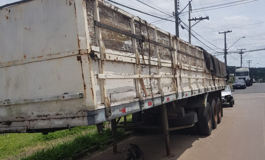 Segurança Pública e Polícia Civil removem 79 veículos que estavam parados na Delegacia de Campina Grande do Sul