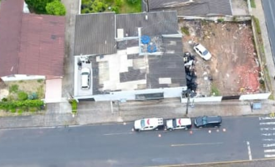 Segurança Pública e Polícia Civil removem 79 veículos que estavam parados na Delegacia de Campina Grande do Sul